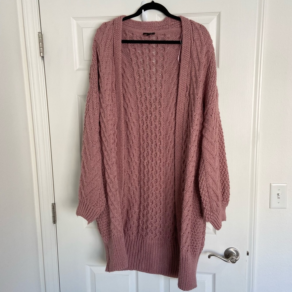 Nordstrom TopShop 8 Cardigan Long Pink Chunky Knit